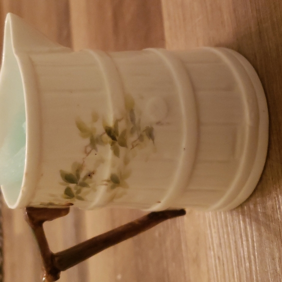 Vintage Kingfisher Bird Creamer Barrel Pitcher Cottagecore Rustic Handle - Picture 2 of 4